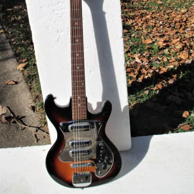 Hy-Lo Guitar,  1960's,  Japan,  3 PU's,  Sunburst, Plays And Sounds Good image 1