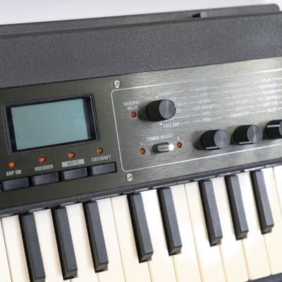 Korg microKORG XL+ 37-Key Keyboard / Synthesizer with Vocoder with Power Supply image 5