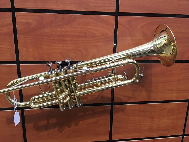 Conn 23B Student Trumpet Reverb