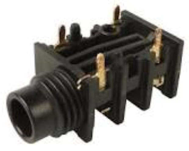 Guitar amp online input jack