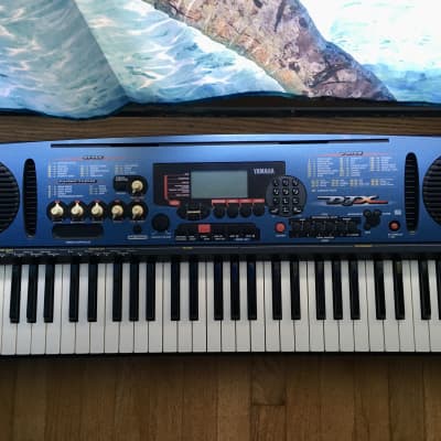 Yamaha DJX Synth/Keyboard