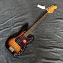 Squier Classic Vibe '60s Precision Bass LRL 3-Tone Sunburst #ICSA21025221 8lbs, 6oz