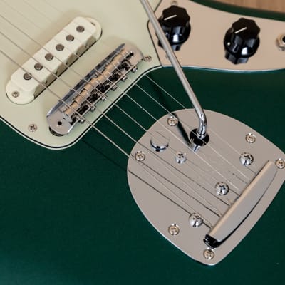 2021 Fender Traditional 60s Jaguar Offset Guitar Sherwood