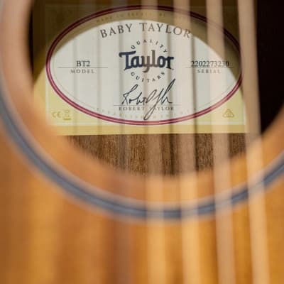 Taylor BT2 Left Handed Mahogany Baby Taylor with Gig Bag - Demo image 12