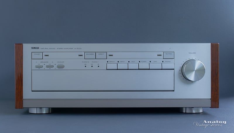 Yamaha A2000 Good working order, 100v  			