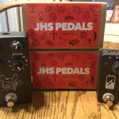 JHS JHS PackRat 9-way Rodent-style Distortion Pedal/JHS Volture 9V Voltage Sag Utility for sale