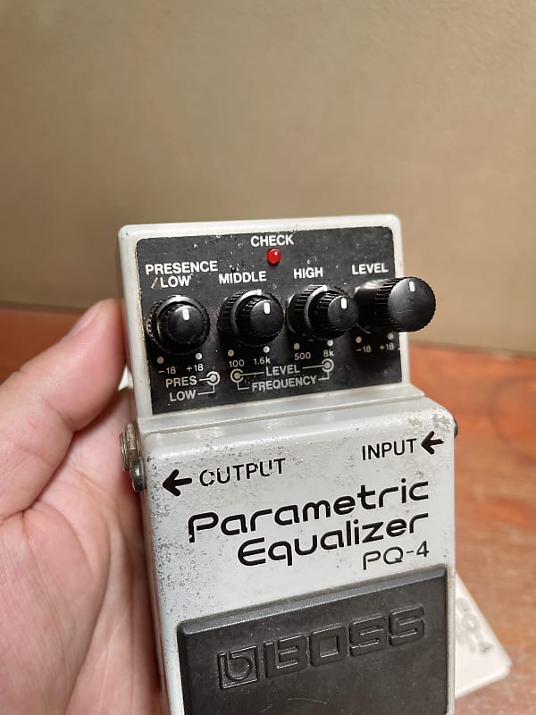 絶版　BOSS PQ-4 parametric equalizer Boss PQ-4 Parametric Equalizer | Reverb