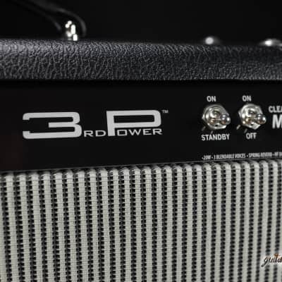 3rd Power Clean Sink MKII 20W 1x12” Combo Amp w/ Warehouse ET65 – Black image 5
