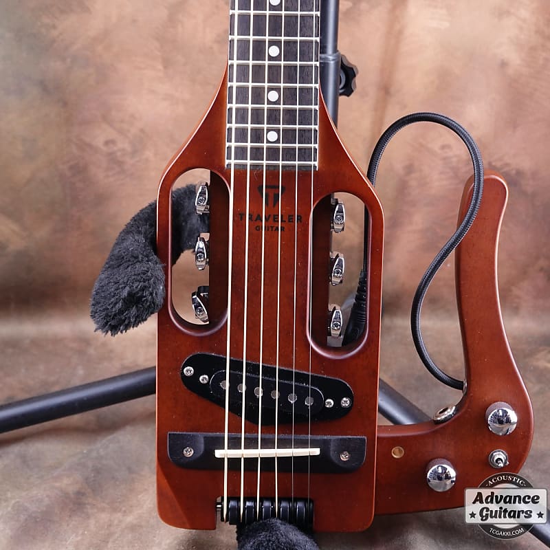 Traveler Guitar Pro Series Brn Bw | Reverb