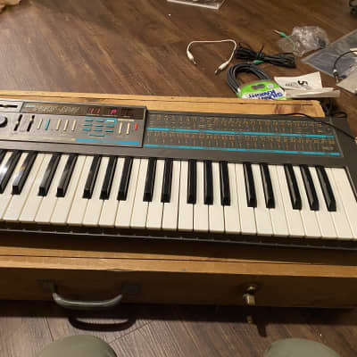 Korg Poly-800 1980s - Gray