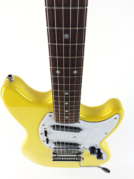 Fender Mustang, ‘69, Rebel Yellow, 2008, Rare Colour