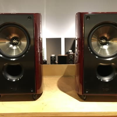 KEF XQ20 Speakers In Khaya Mahogany Excellent Condition w/ Manual & Spikes  | Reverb