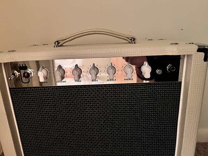 Stage Right Monoprice 15 Watt Tube Amp Reverb