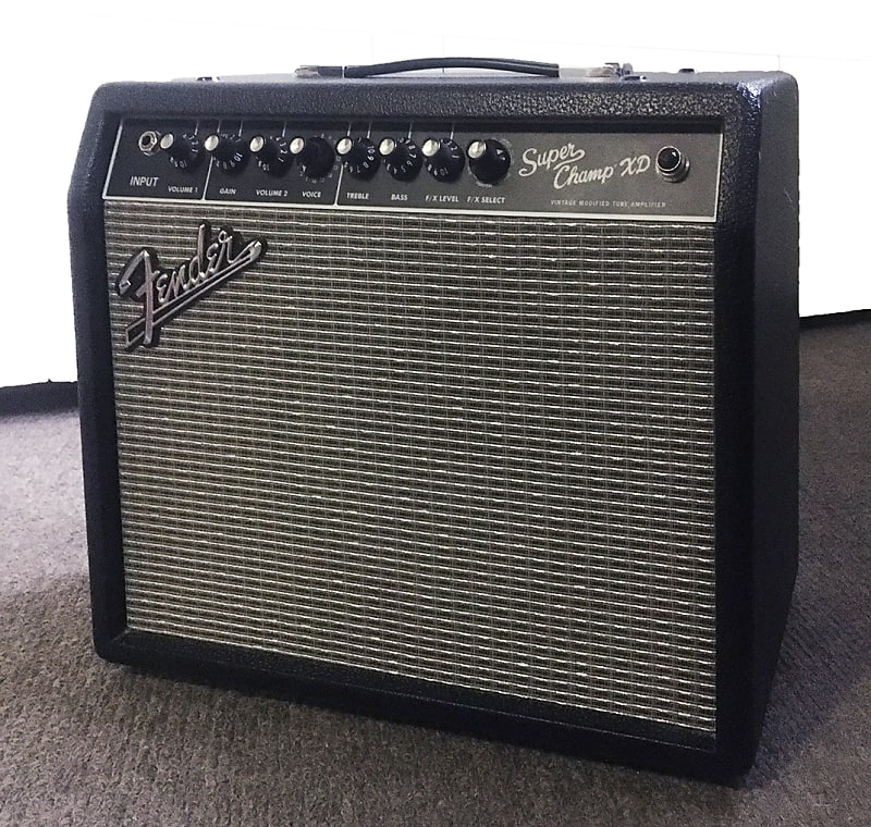 Fender Super Champ XD 2-Channel 15-Watt 1x10