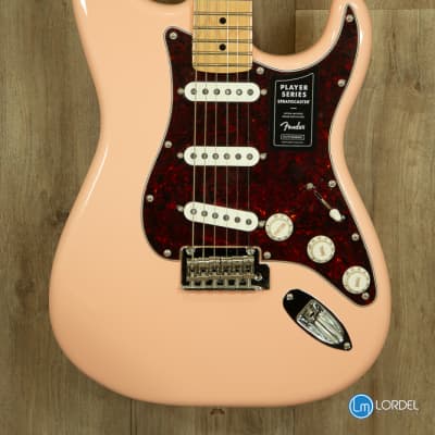 Fender player stratocaster shell pink maple neck image 3