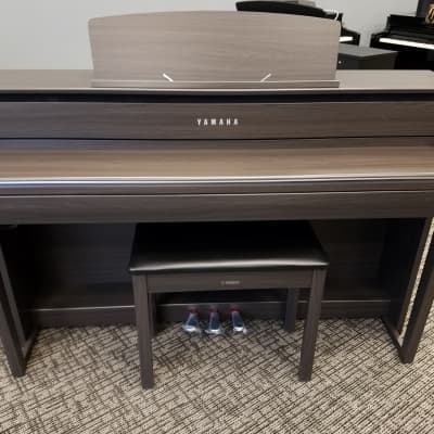 Yamaha Clavinova CLP-675 Digital Piano CLP675DW bench Included
