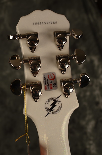 Epiphone KISS Tommy Thayer White Lightning Les Paul Epiphone KISS Tommy Thayer White Lightning Les Paul