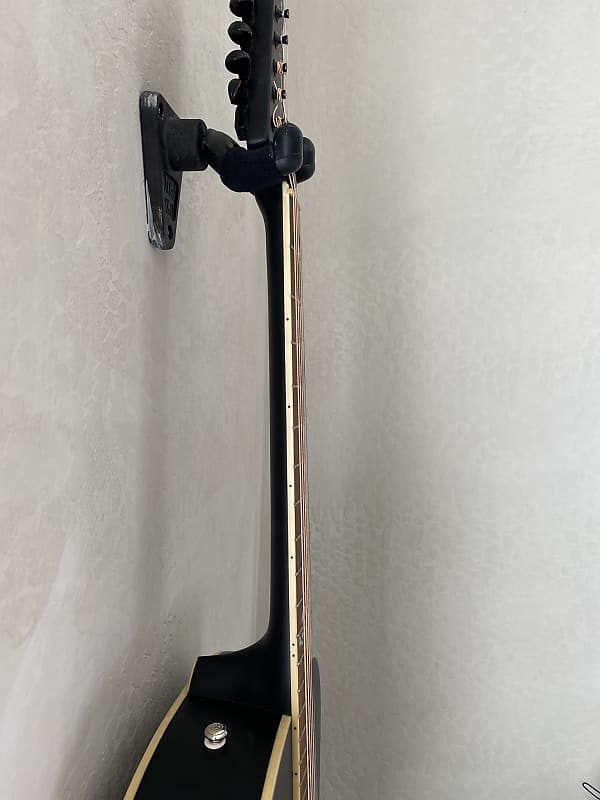Fender Newporter Avril Lavigne Artist Series 2014 - Flat