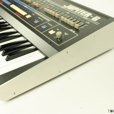 ROLAND JUPITER-6 Analog Keyboard Synthesizer RESTORED & Future-Proofed !! midi VINTAGE SYNTH DEALER image 6