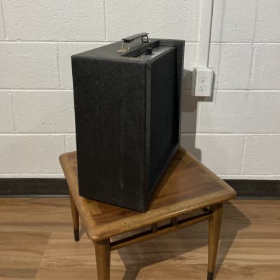 Harmony H400 1965 - Black fully serviced all original image 3