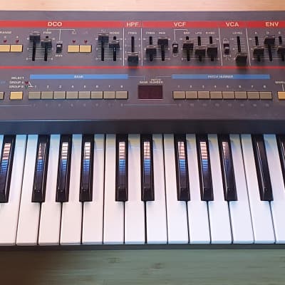 Roland Juno-106 61-Key Programmable Polyphonic Synthesizer 1984 - 1985 - Black image 10