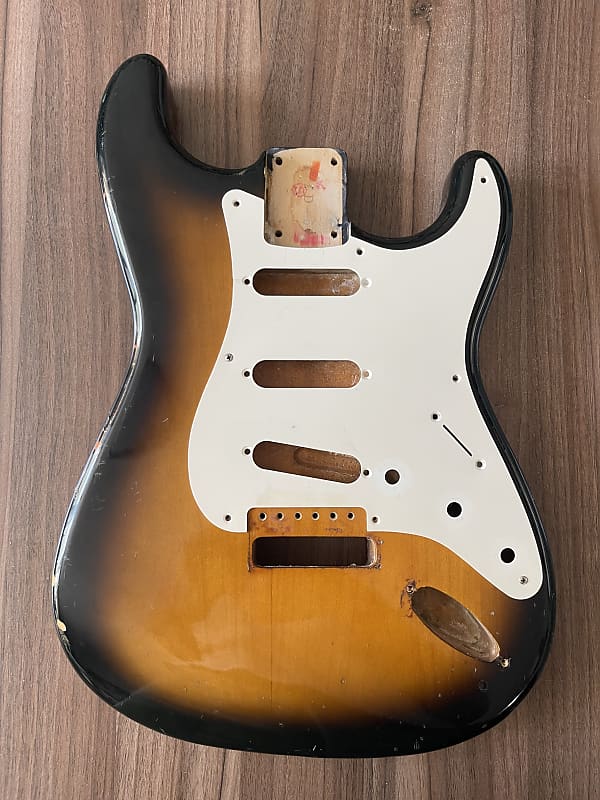 Fender Stratocaster 57’ Japan 1982 Sunburst