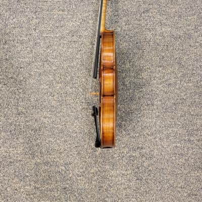 D Z Strad Violin Outfit- Model 300 (1/2 Size) (Light Antique Finish) image 8