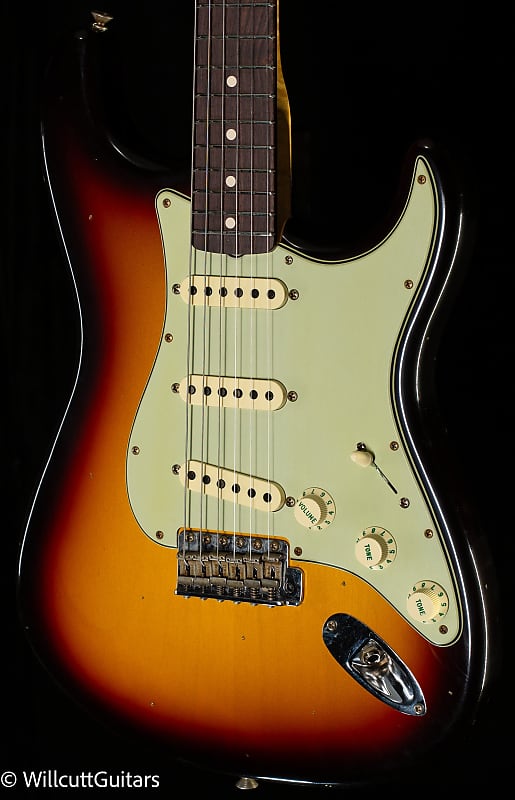 Fender Custom Shop Willcutt True '62 Stratocaster Journeyman Relic 3-Color Sunburst Large C (029) image 1