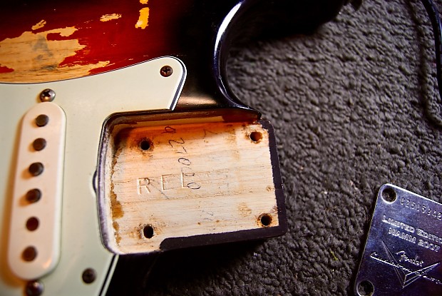 タイムセール 探し方 NAMM Fender 2007 Custom LTD Relic Heavy Stratocaster Shop コスプレ衣装