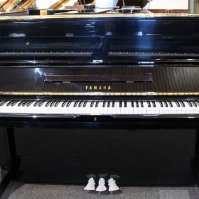 Yamaha 48" U1H Professional Collection Upright Piano | Polished Ebony | Used image 2