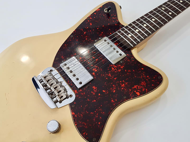 Fender Mexico Deluxe Toronado 98年製　中古 Fender Mexico Deluxe Toronado 98年製 中古 Fender Deluxe