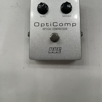 BBE Sound Inc. Opti Comp Optical Compressor Rare Guitar Effect Pedal + Box image 2
