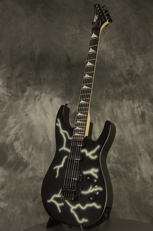 1990's Kaman GTX 23 LIGHTNING BOLT graphics non-Applause