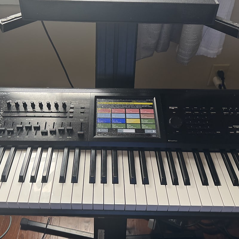 Korg KRONOS 2 88-Key Digital Synthesizer Workstation | Reverb