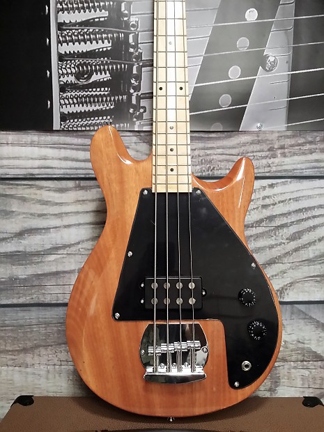 30 scale bass top