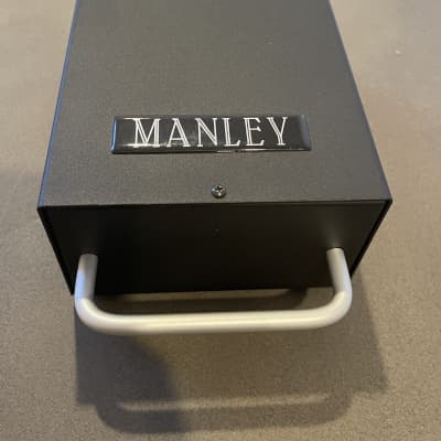 Manley Labs Reference Mono Gold Variable Pattern Tube Condenser Microphone image 5