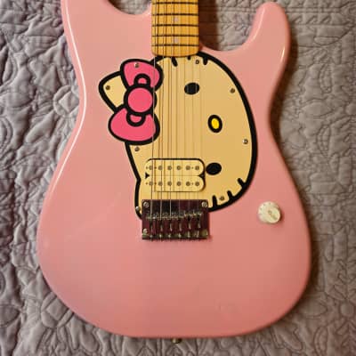 Left handed hello kitty shop guitar