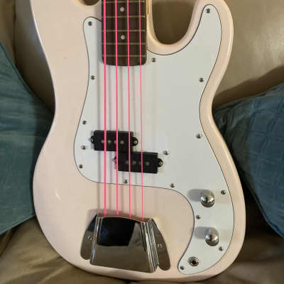 GAMMA j-21 ‘P’ bass 2016  - Two tone Coral and Fiesta pink image 2