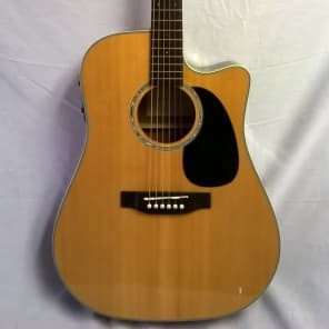 Takamine sales eg 530