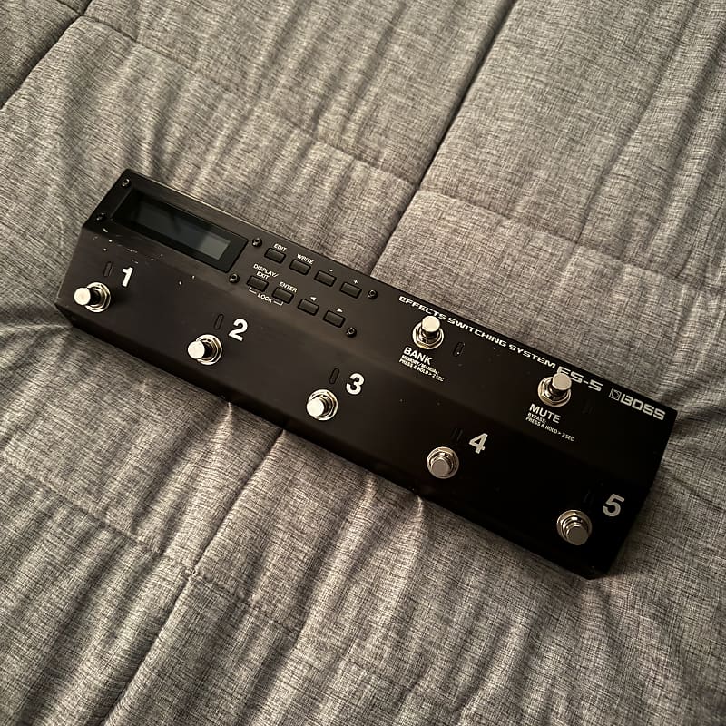 Boss ES-5 Effects Switching System