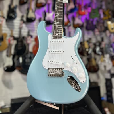 PRS Silver Sky Electric Guitar - Polar Blue with Rosewood Fingerboard