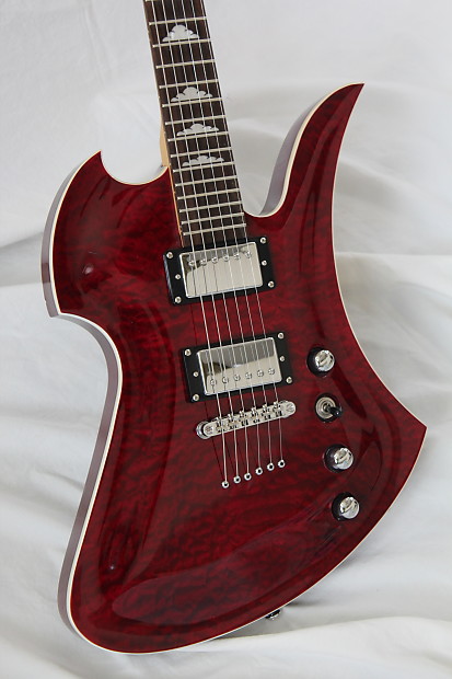 B.C. Rich Masterpiece モッキンバード レッド 2011 B.C. Rich Mockingbird Masterpiece Trans Red w/ Quilted Maple