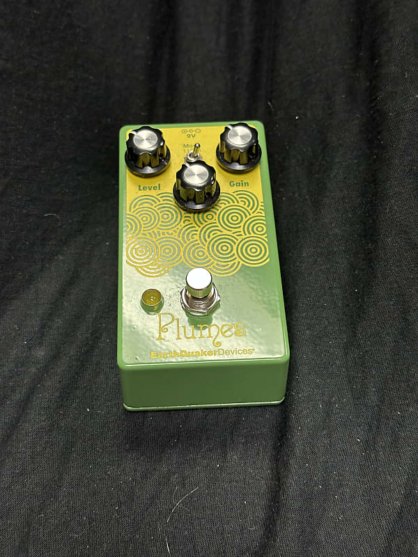 EarthQuaker Devices Plumes Small Signal Shredder