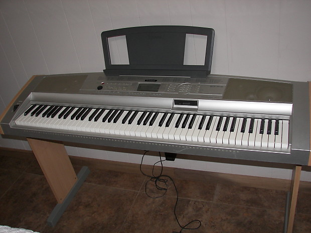 Yamaha dgx 500 weighted keys on sale