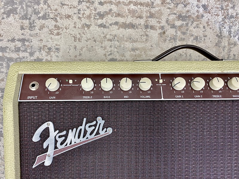 Fender Super-Sonic Twin 2-Channel 100-Watt 2x12