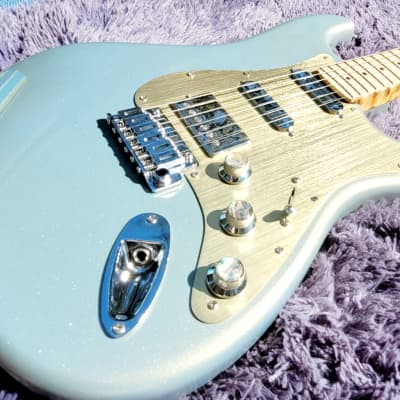 Fender Player Deluxe Chromacaster Stratocaster Electric Guitar image 2
