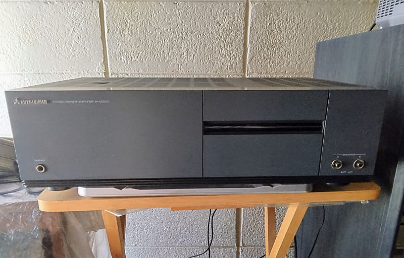 mitsubishi amp