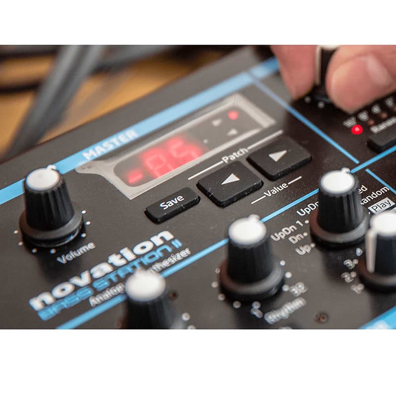 Novation Bass Station II 25-Key Monophonic Synthesizer | Reverb Novation Bass Station II 25-Key Monophonic Synthesizer | Reverb