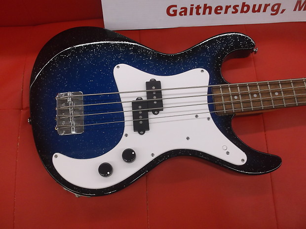 Danelectro rumor outlet bass