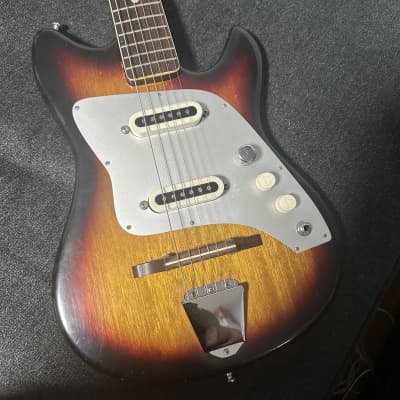 Blitz by Aria Pro II 'Leopard' BLP-450 Honeyburst 2016 | Reverb Canada